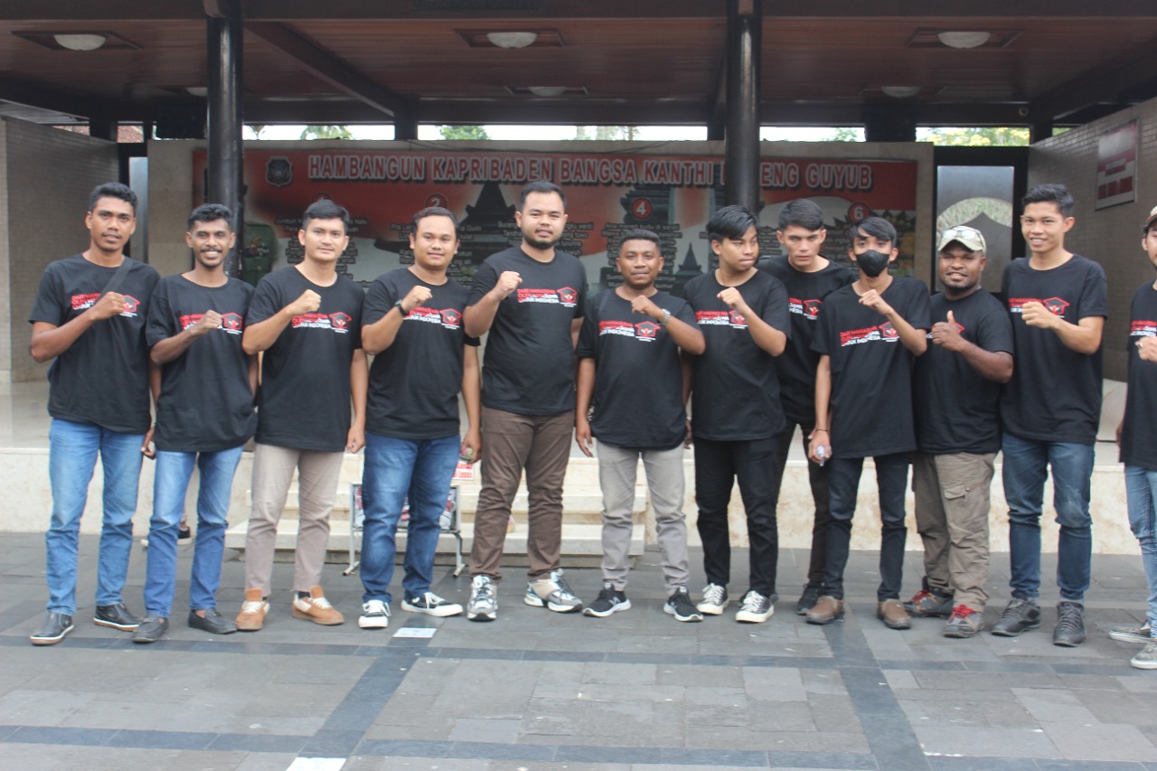 Partai Mahasiswa Indonesia  Ziarah ke Makam Bung Karno,  Ini Harapannya