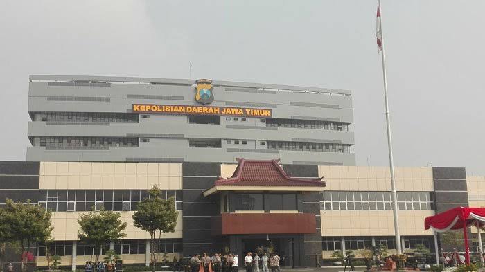 Bupati Ponorogo Diduga Menggunakan Ijazah Palsu.
