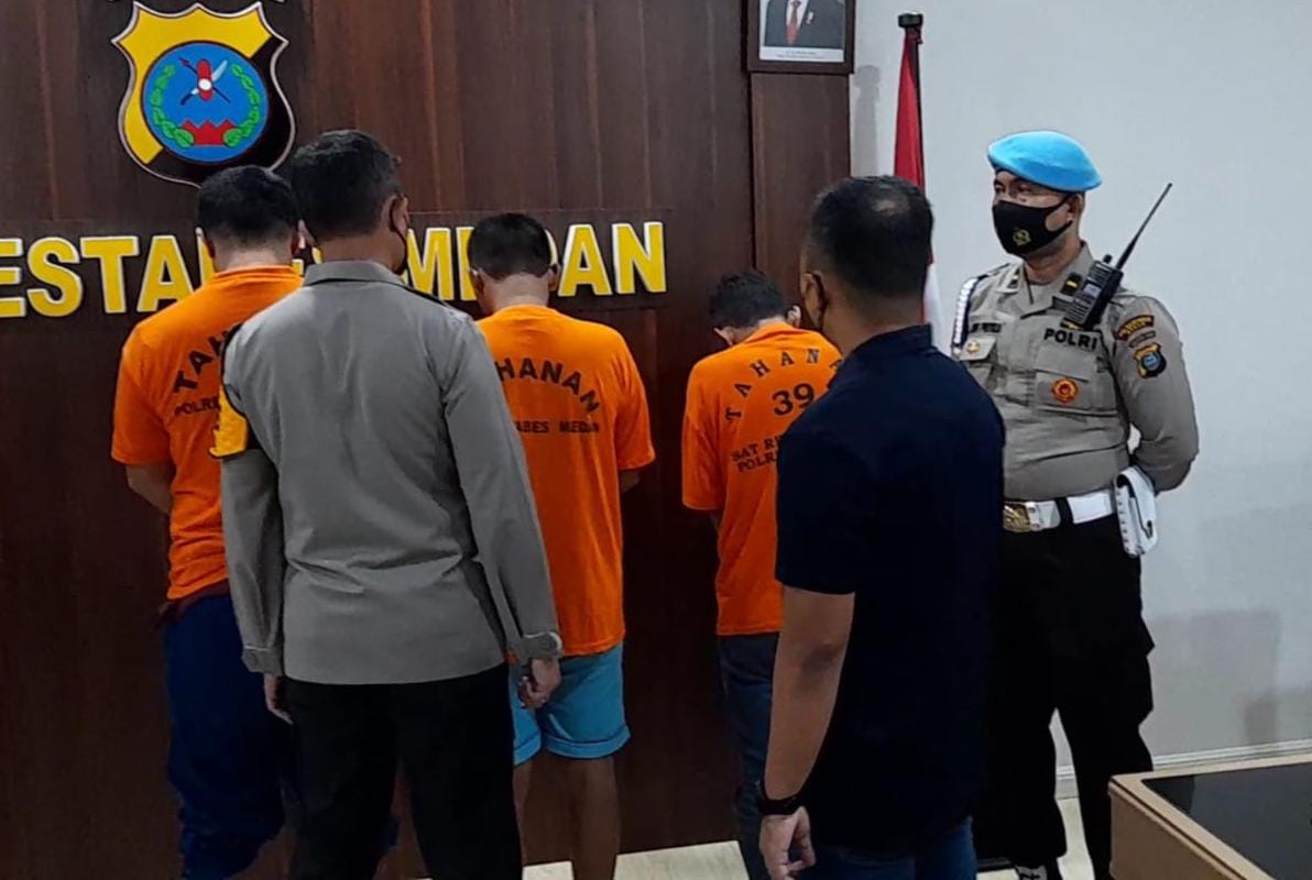 Tiga Polisi Perampok Tunggu Dipecat dan Jaringan Bakal Diselidiki.