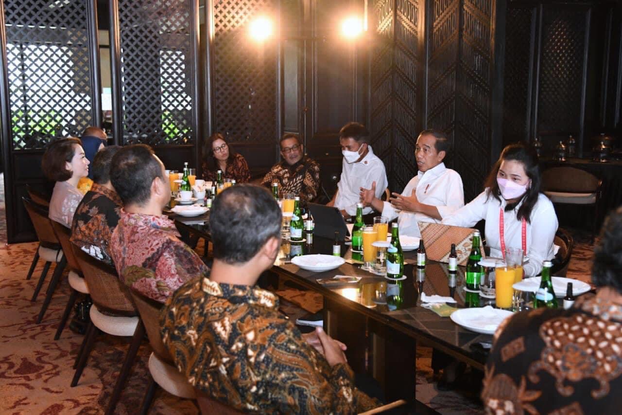 Presiden Ungkap Kesibukan Panitia Merekayasa Cuaca agar Gala Dinner G20 Sukses