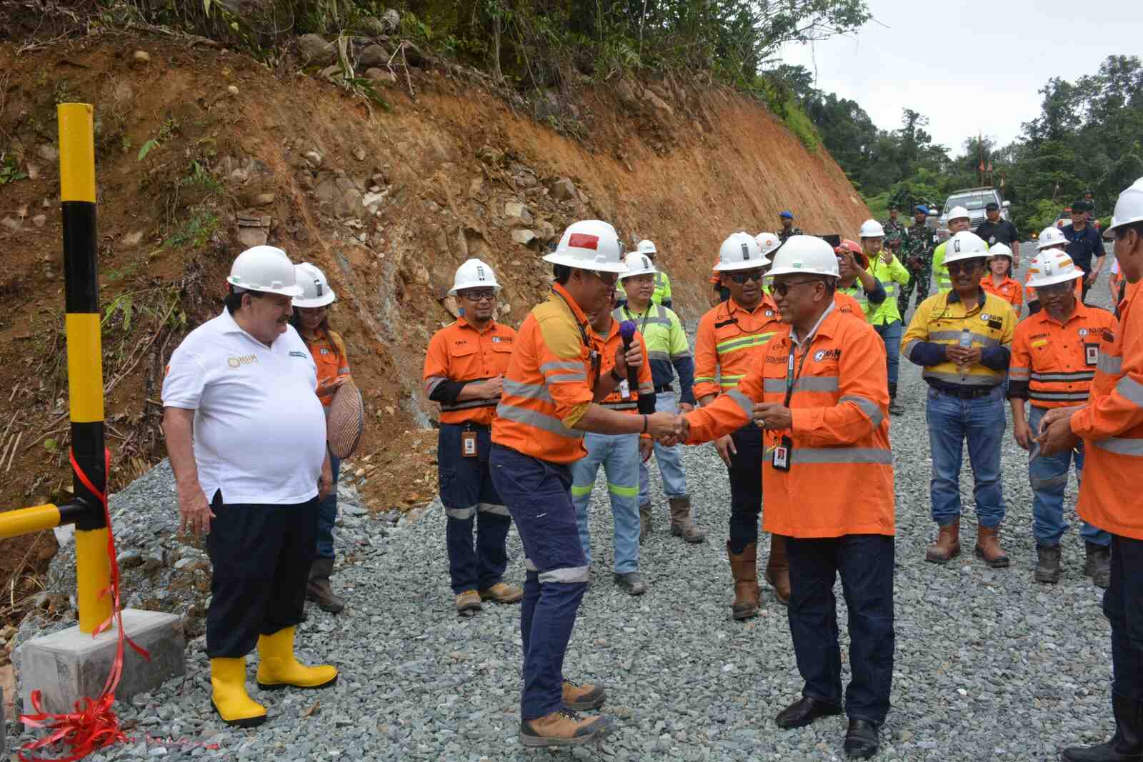 PTNHM Resmikan Jembatan Shallut Untuk Dukung Produksi