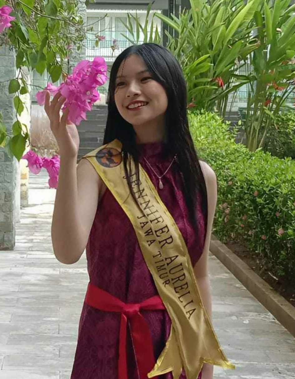 Peraih Penghargaan Fotogenic Putri Culik Luncurkan Lagu Terbarunya Dengan Tema Keluarga Harmonis