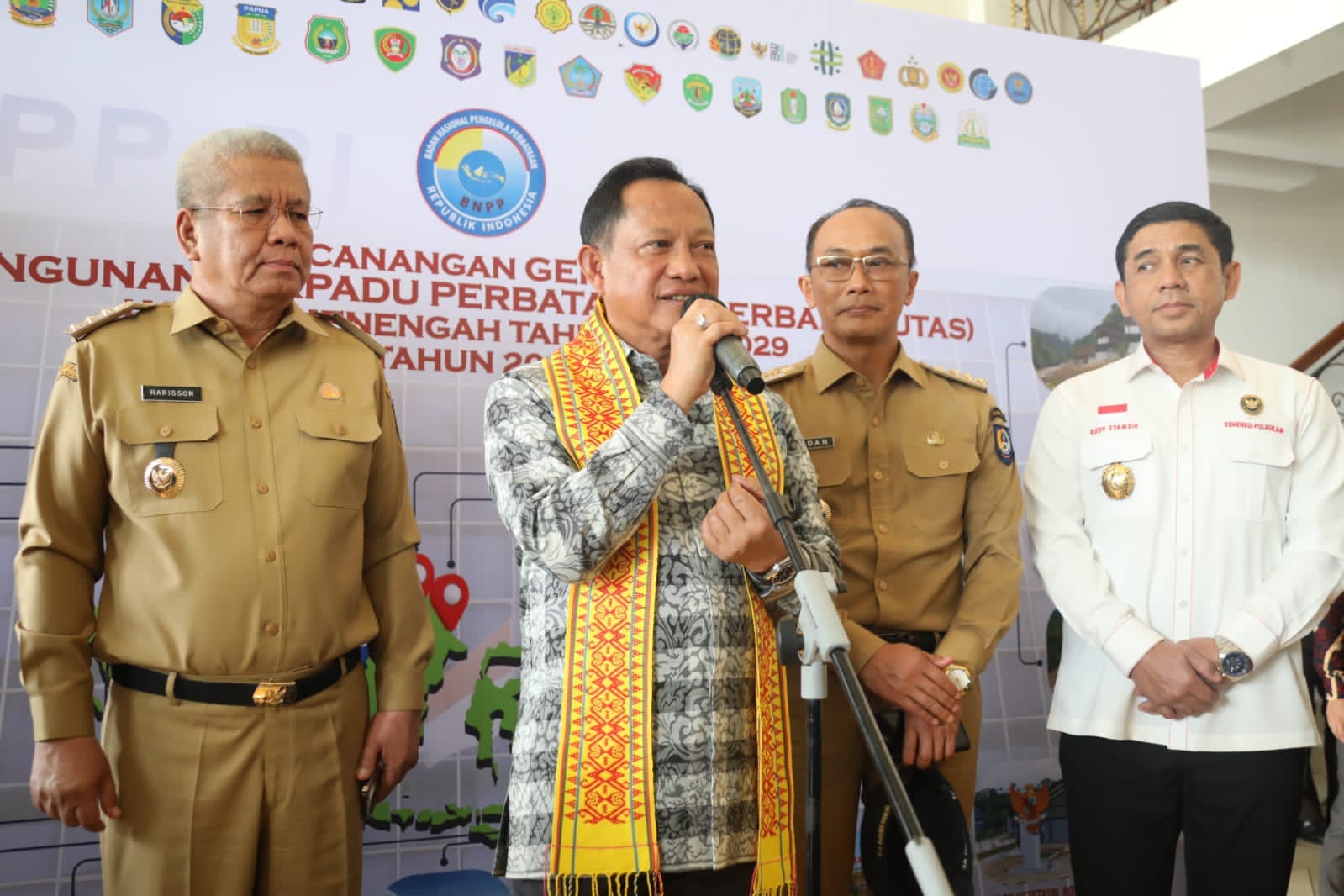 Mendagri : Pemerataan Pembangunan Harus Dirasakan Masyarakat Perbatasan
