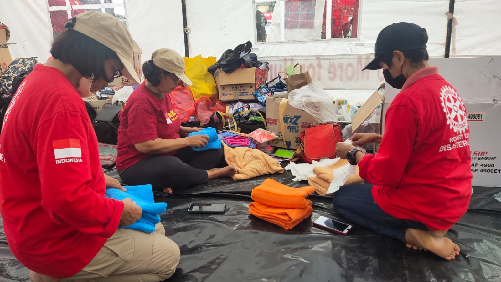 Salut. Sejak Hari Pertama Tim Advent Reaksi Cepat se Indonesia Bersatu untuk Cianjur 