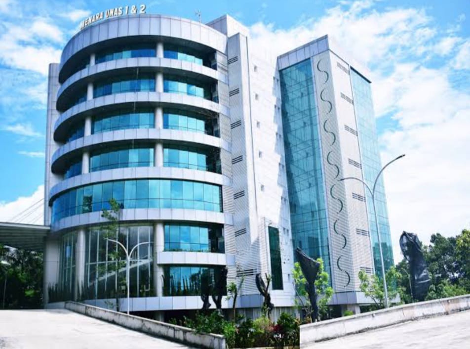 Kerja Dan Kuliah Sekaligus Dalam Waktu Yang Bersamaan Hanya di Universitas Siber Asia